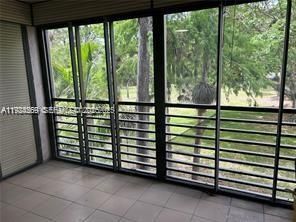 For Sale: $196,000 (2 beds, 2 baths, 1215 Square Feet)