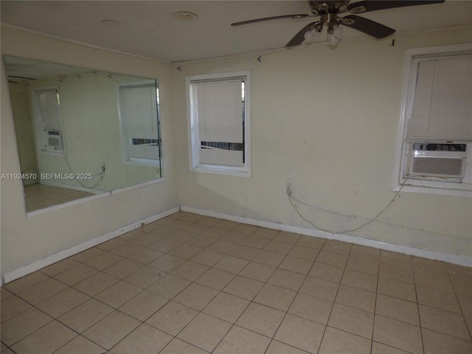 For Sale: $399,000 (0 beds, 0 baths, 1549 Square Feet)