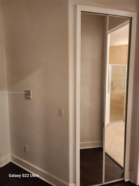 For Rent: $4,200 (5 beds, 4 baths, 5349 Square Feet)