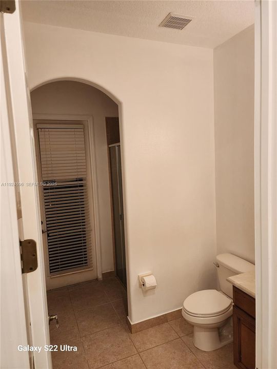 For Rent: $4,200 (5 beds, 4 baths, 5349 Square Feet)