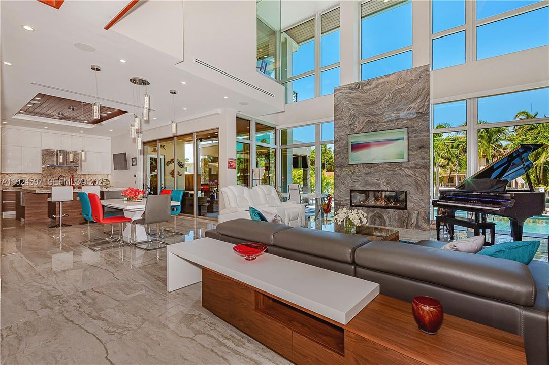 : $5,999,999 (3 beds, 4 baths, 4255 Square Feet)