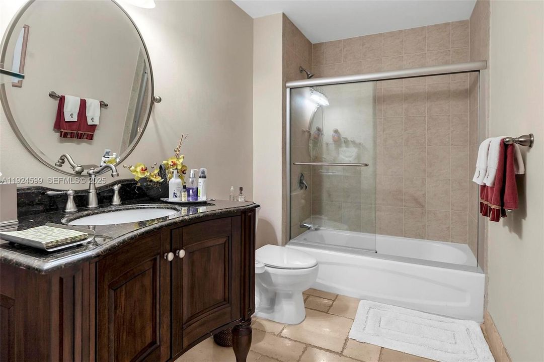 For Rent: $4,100 (2 beds, 2 baths, 1625 Square Feet)