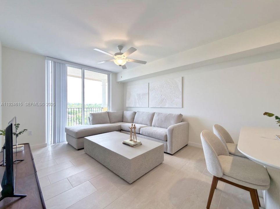 For Rent: $1,970 (1 beds, 1 baths, 5164 Square Feet)