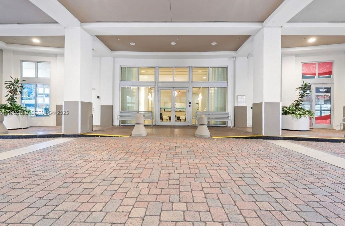 For Sale: $600,000 (2 beds, 2 baths, 1467 Square Feet)