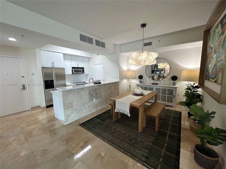 For Sale: $600,000 (2 beds, 2 baths, 1467 Square Feet)