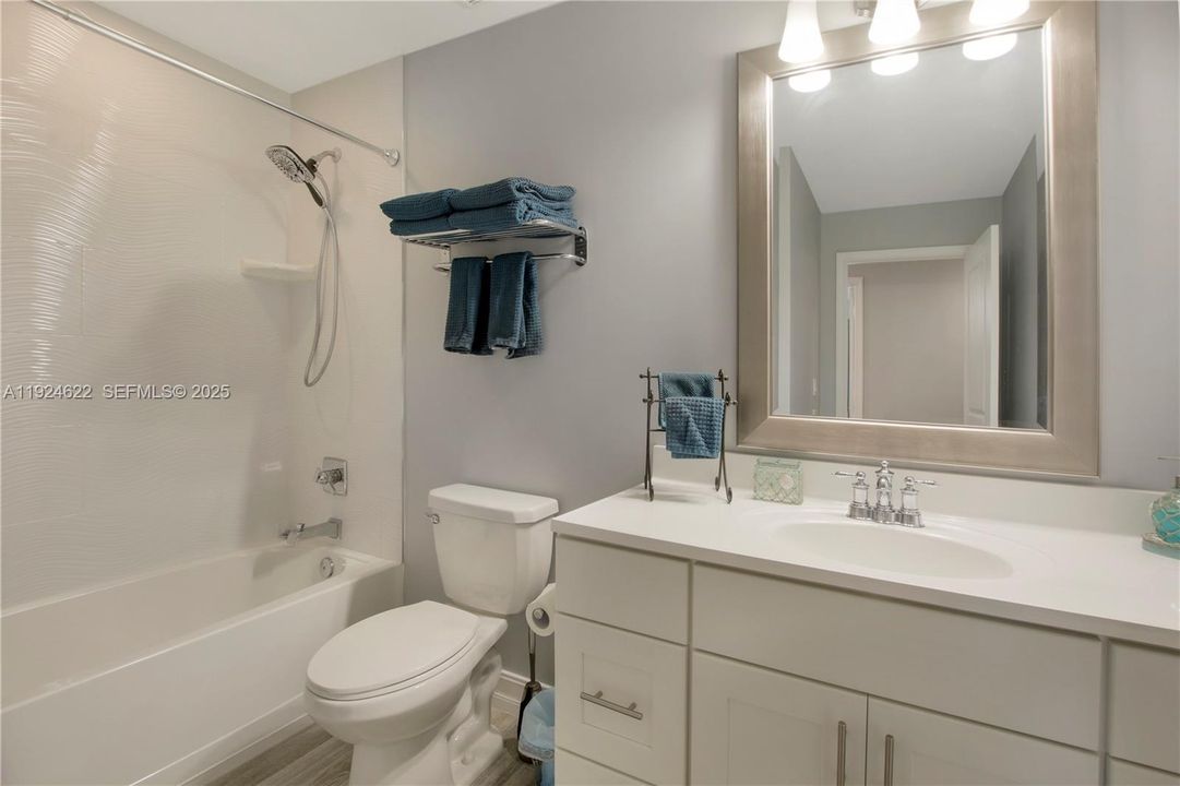 For Sale: $685,000 (3 beds, 2 baths, 1438 Square Feet)