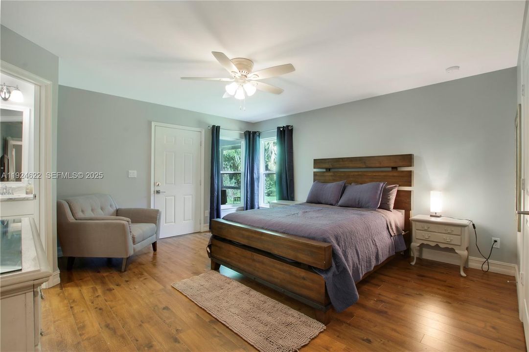 For Sale: $685,000 (3 beds, 2 baths, 1438 Square Feet)