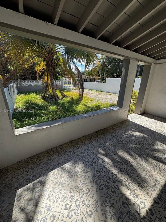 For Rent: $2,400 (2 beds, 1 baths, 0 Square Feet)