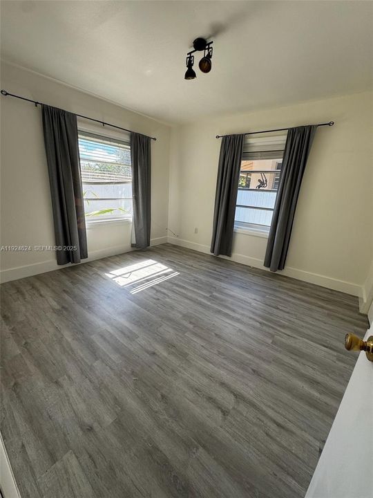 For Rent: $2,400 (2 beds, 1 baths, 0 Square Feet)