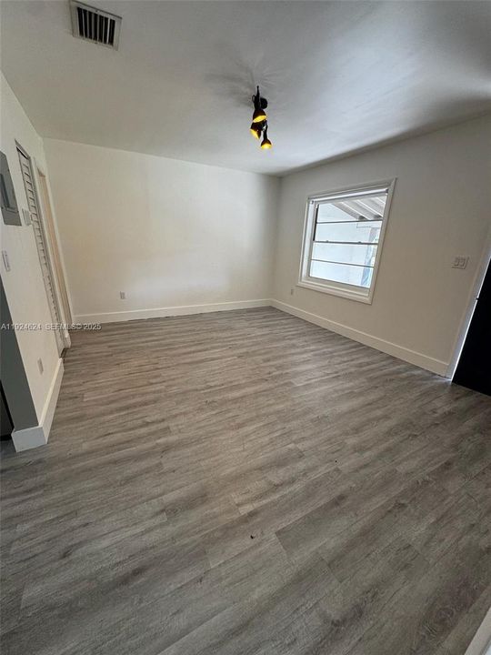 For Rent: $2,400 (2 beds, 1 baths, 0 Square Feet)