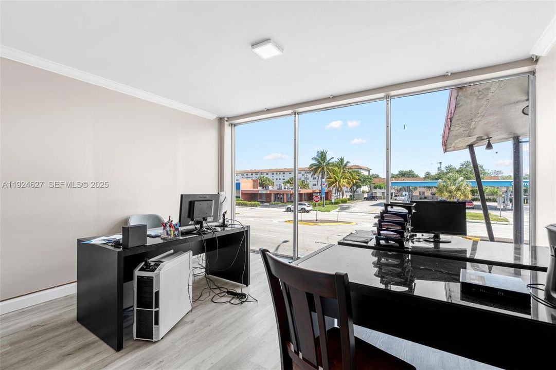 出租: $20,000 (0 贝兹, 0 浴室, 0 平方英尺)