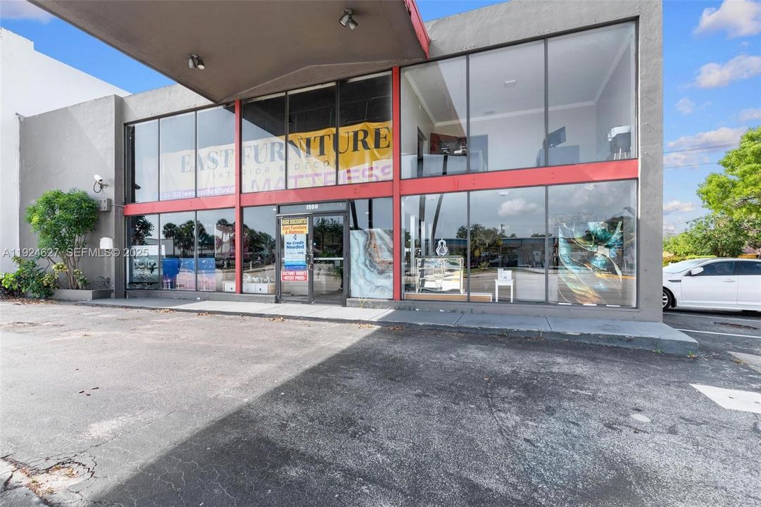 出租: $20,000 (0 贝兹, 0 浴室, 0 平方英尺)