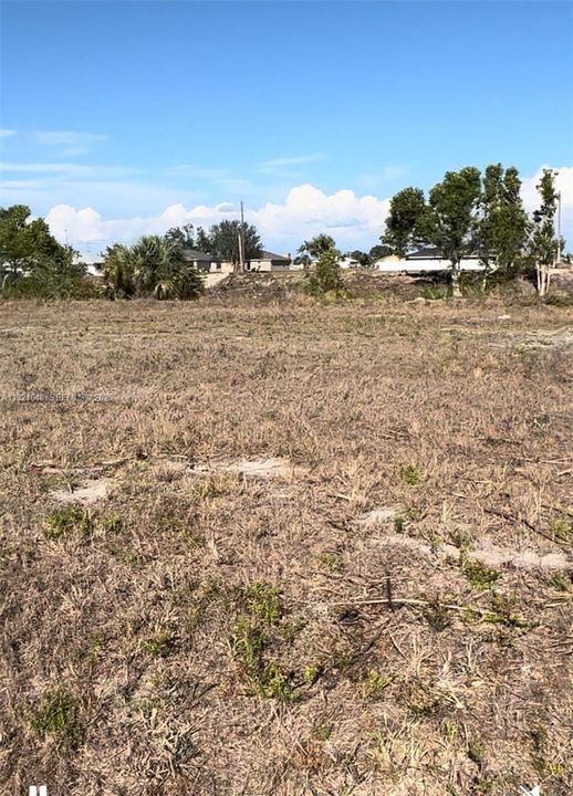 待售: $45,000 (0.23 acres)