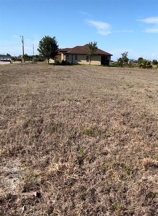 待售: $45,000 (0.23 acres)