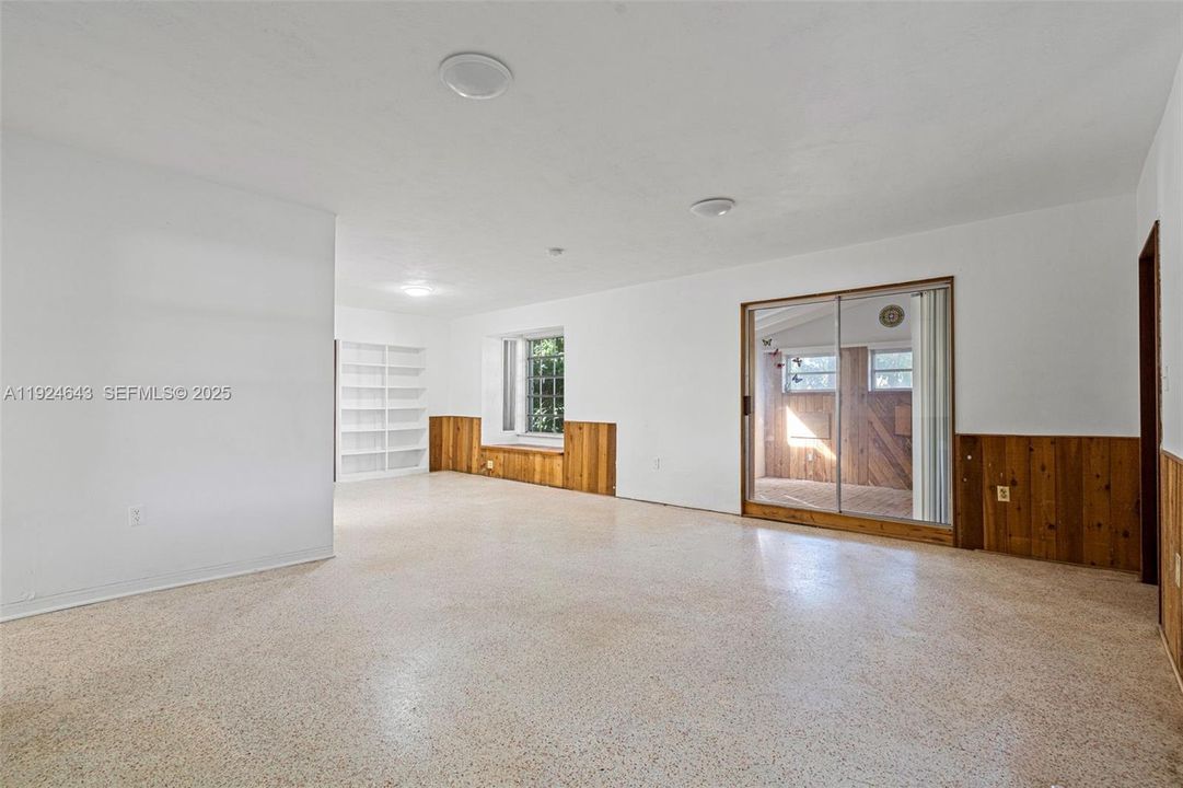 待售: $829,000 (3 贝兹, 2 浴室, 1662 平方英尺)