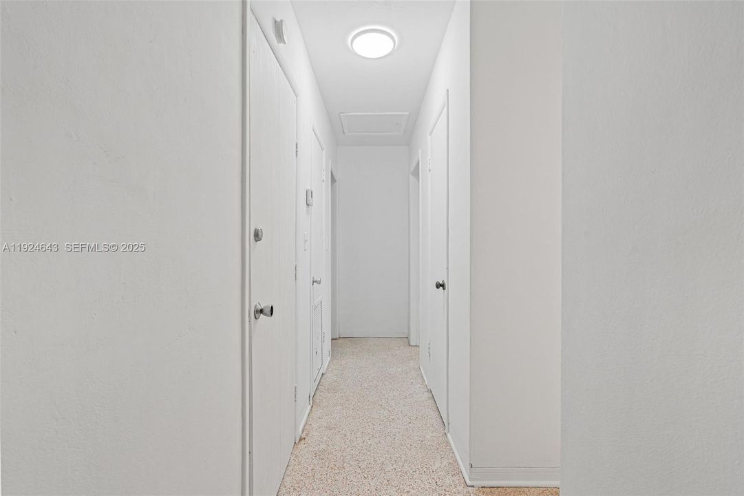 待售: $829,000 (3 贝兹, 2 浴室, 1662 平方英尺)