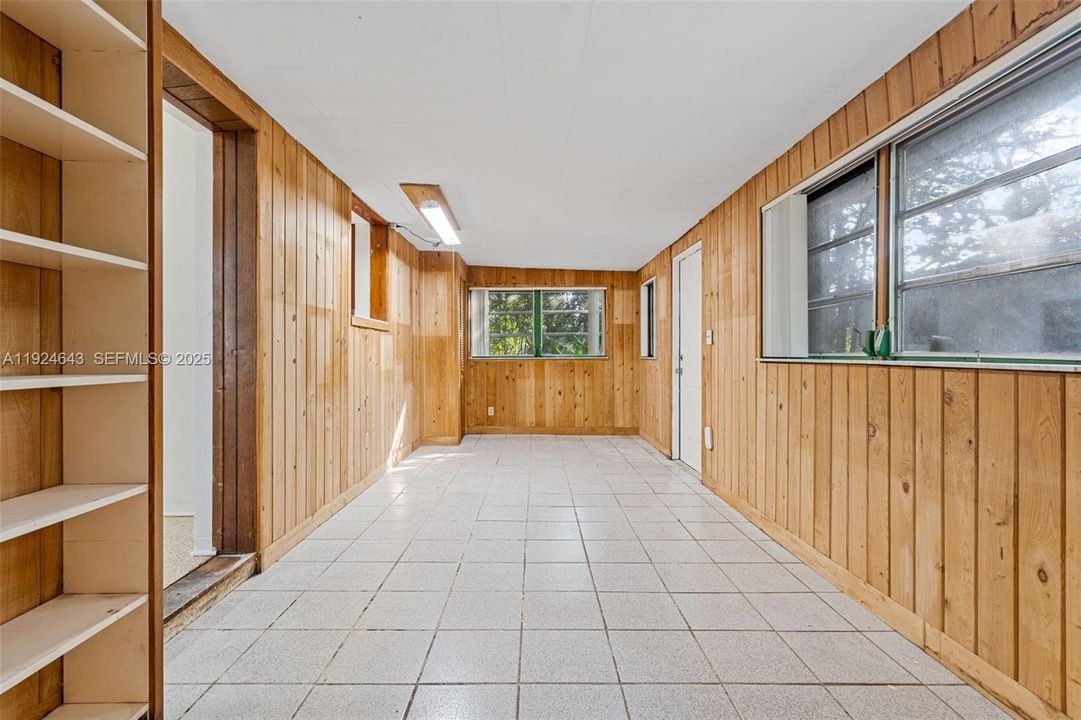 待售: $829,000 (3 贝兹, 2 浴室, 1662 平方英尺)