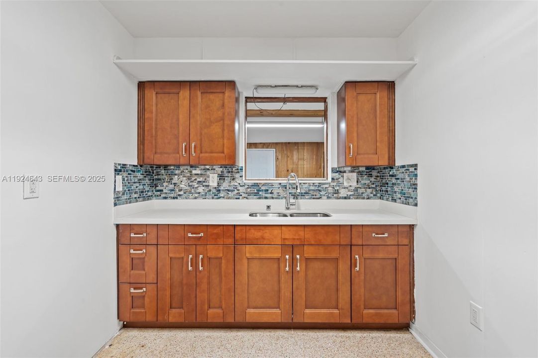 待售: $829,000 (3 贝兹, 2 浴室, 1662 平方英尺)