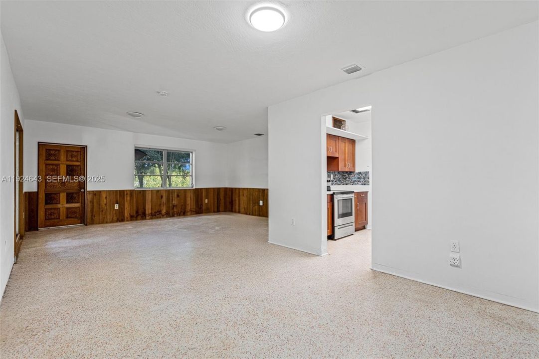 待售: $829,000 (3 贝兹, 2 浴室, 1662 平方英尺)