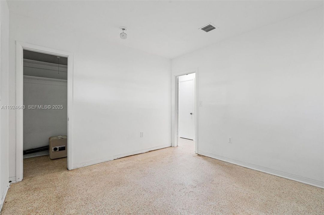 待售: $829,000 (3 贝兹, 2 浴室, 1662 平方英尺)