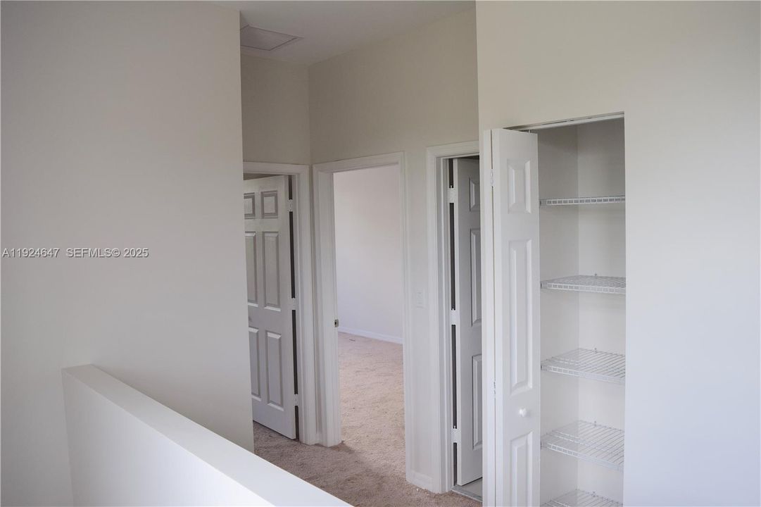 For Rent: $2,750 (3 beds, 2 baths, 1760 Square Feet)