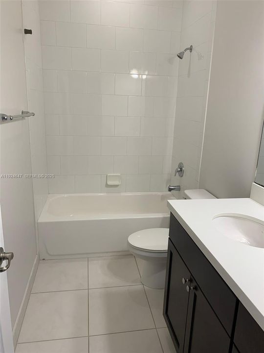 For Rent: $2,750 (3 beds, 2 baths, 1760 Square Feet)