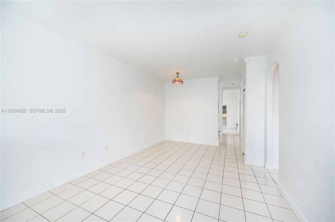 En Renta: $1,650 (2 camas, 2 baños, 914 Pies cuadrados)