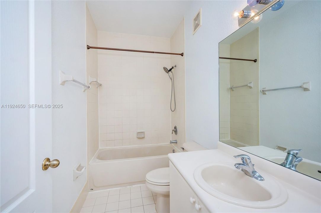 En Renta: $1,650 (2 camas, 2 baños, 914 Pies cuadrados)