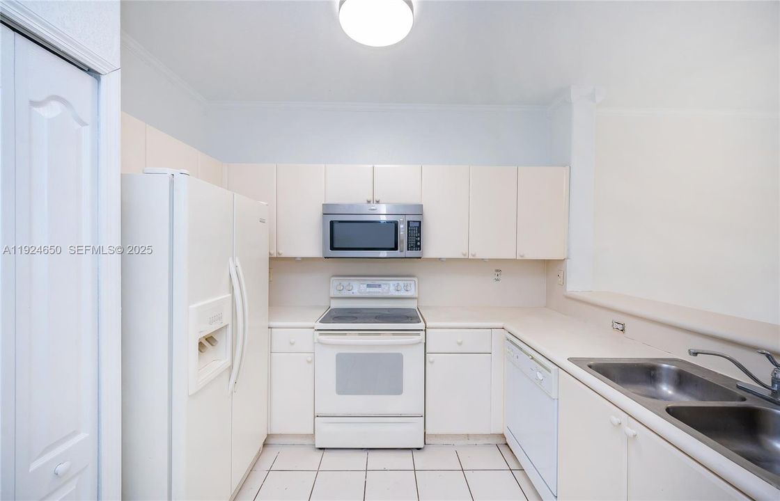 En Renta: $1,650 (2 camas, 2 baños, 914 Pies cuadrados)