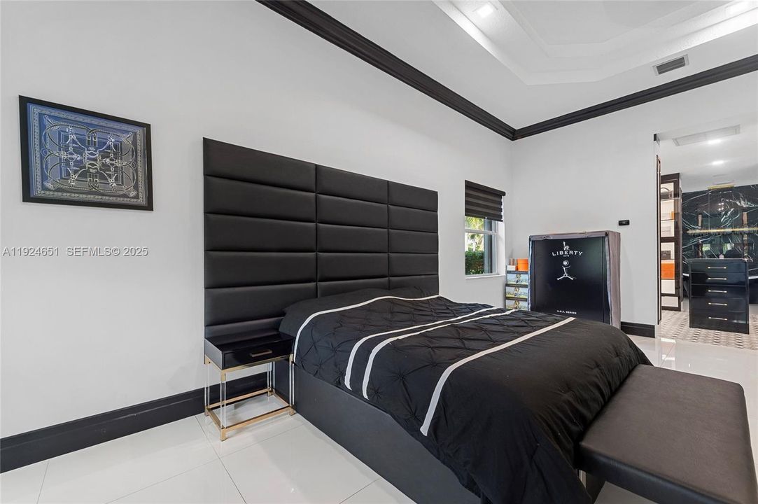 На продажу: $2,500,000 (4 спален, 4 ванн, 4026 Квадратных фут)