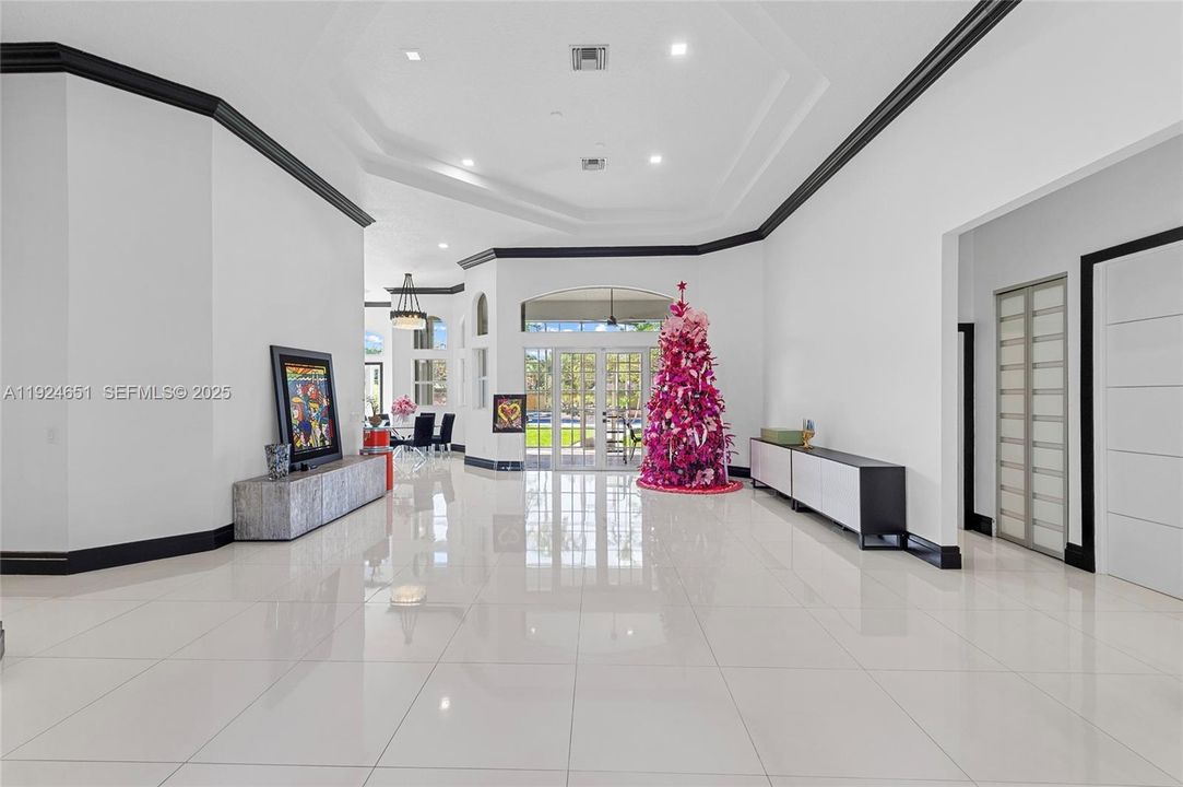 На продажу: $2,500,000 (4 спален, 4 ванн, 4026 Квадратных фут)