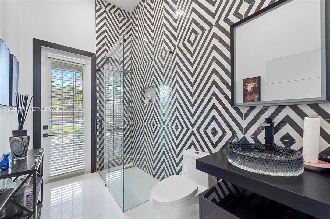 На продажу: $2,500,000 (4 спален, 4 ванн, 4026 Квадратных фут)