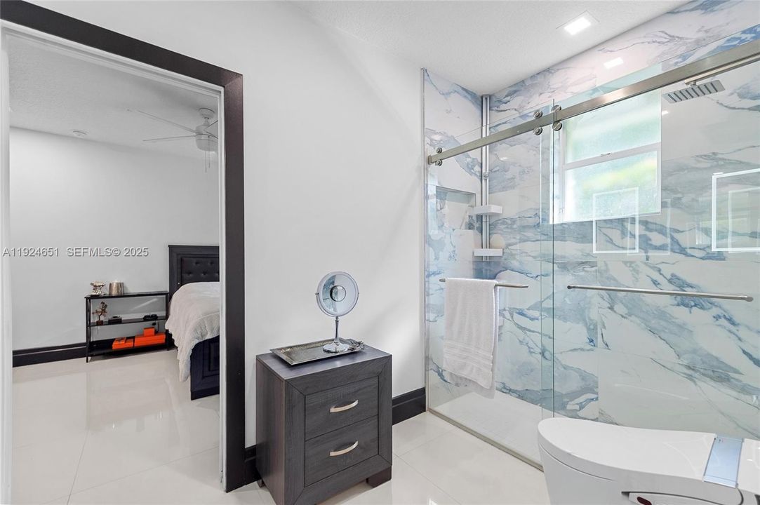 На продажу: $2,500,000 (4 спален, 4 ванн, 4026 Квадратных фут)