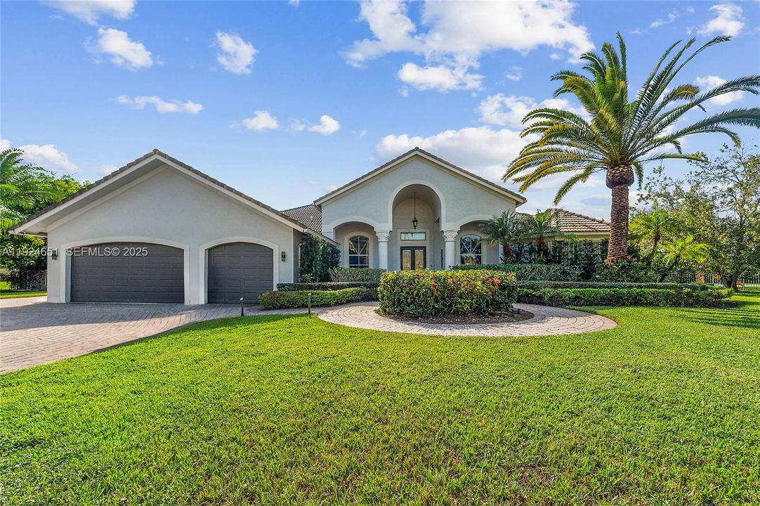 На продажу: $2,500,000 (4 спален, 4 ванн, 4026 Квадратных фут)