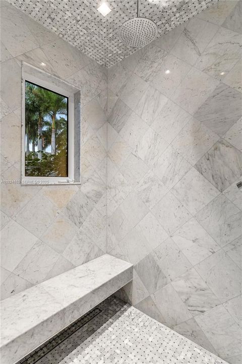 For Sale: $9,495,000 (7 beds, 6 baths, 8551 Square Feet)