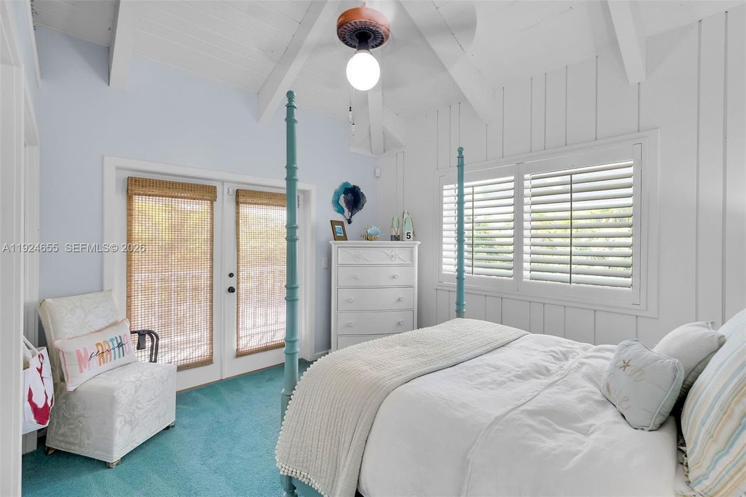 For Sale: $1,848,000 (3 beds, 2 baths, 2159 Square Feet)