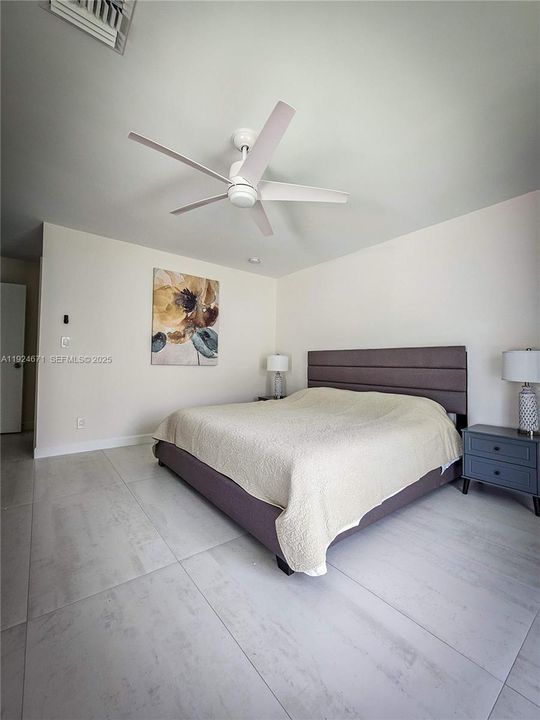 En Renta: $5,500 (3 camas, 2 baños, 1700 Pies cuadrados)