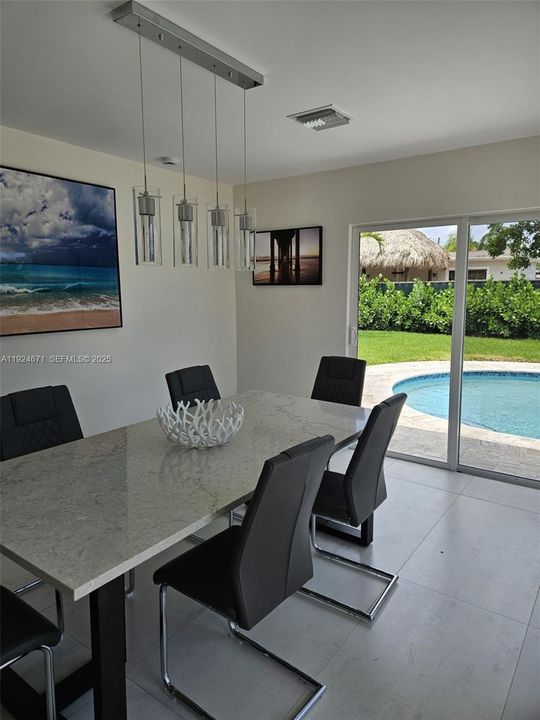 En Renta: $5,500 (3 camas, 2 baños, 1700 Pies cuadrados)