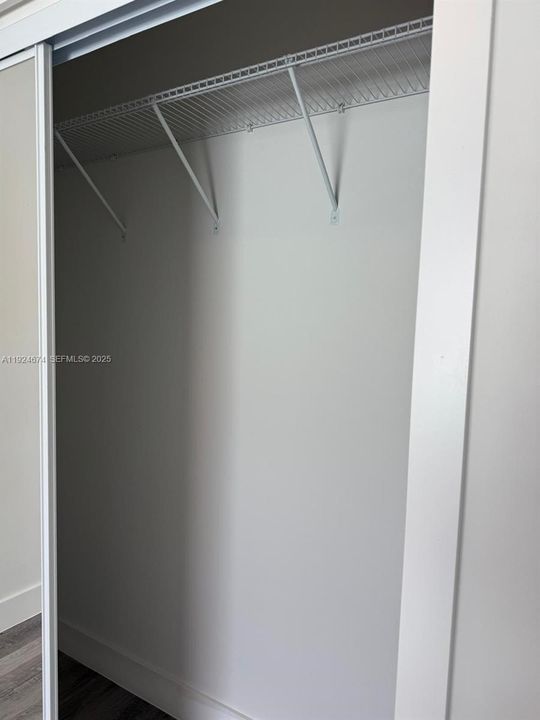 出租: $2,300 (3 贝兹, 2 浴室, 0 平方英尺)