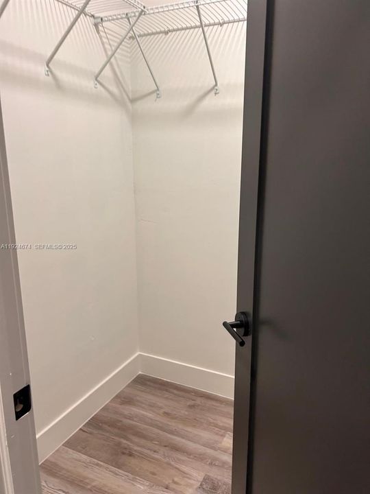 出租: $2,300 (3 贝兹, 2 浴室, 0 平方英尺)