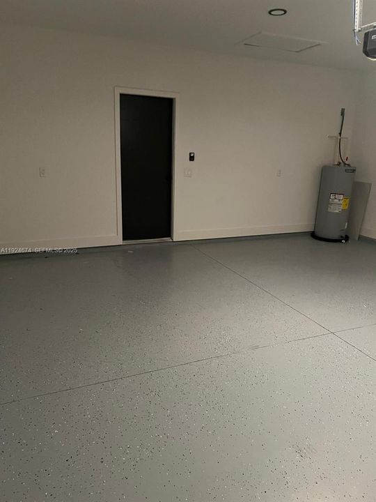 出租: $2,300 (3 贝兹, 2 浴室, 0 平方英尺)