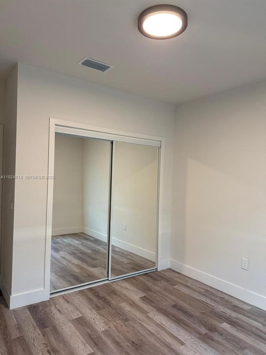 出租: $2,300 (3 贝兹, 2 浴室, 0 平方英尺)