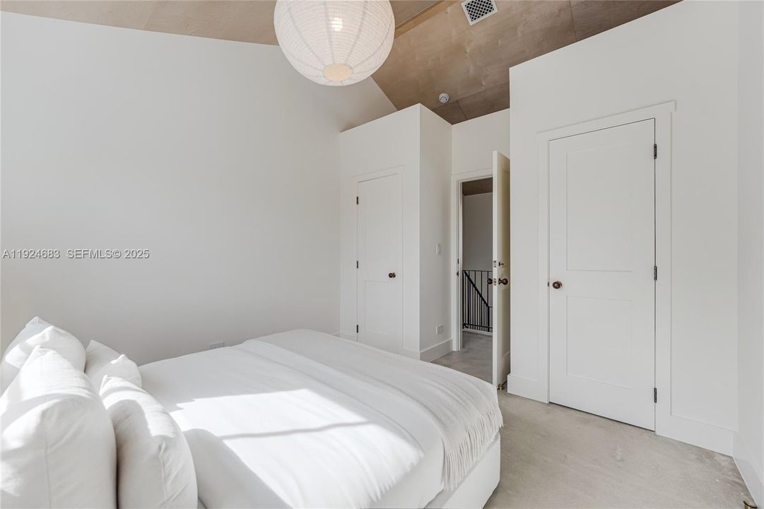 For Sale: $3,490,000 (0 beds, 0 baths, 0 Square Feet)