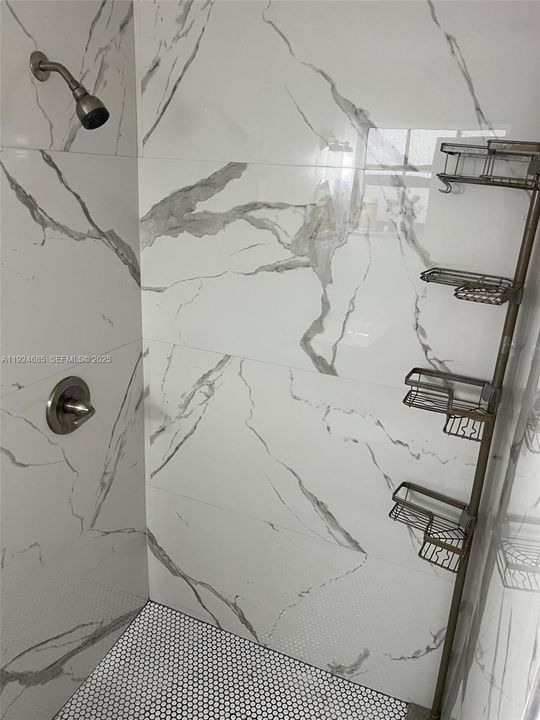 На продажу: $455,000 (3 спален, 2 ванн, 1281 Квадратных фут)