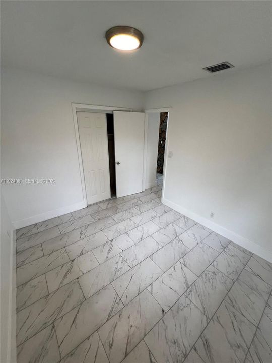 На продажу: $455,000 (3 спален, 2 ванн, 1281 Квадратных фут)