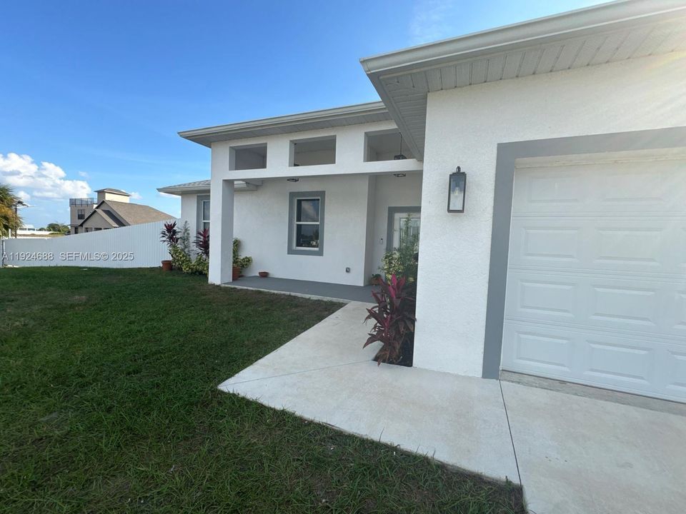 For Sale: $610,000 (3 beds, 2 baths, 0 Square Feet)