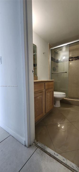 For Rent: $2,500 (2 beds, 2 baths, 963 Square Feet)