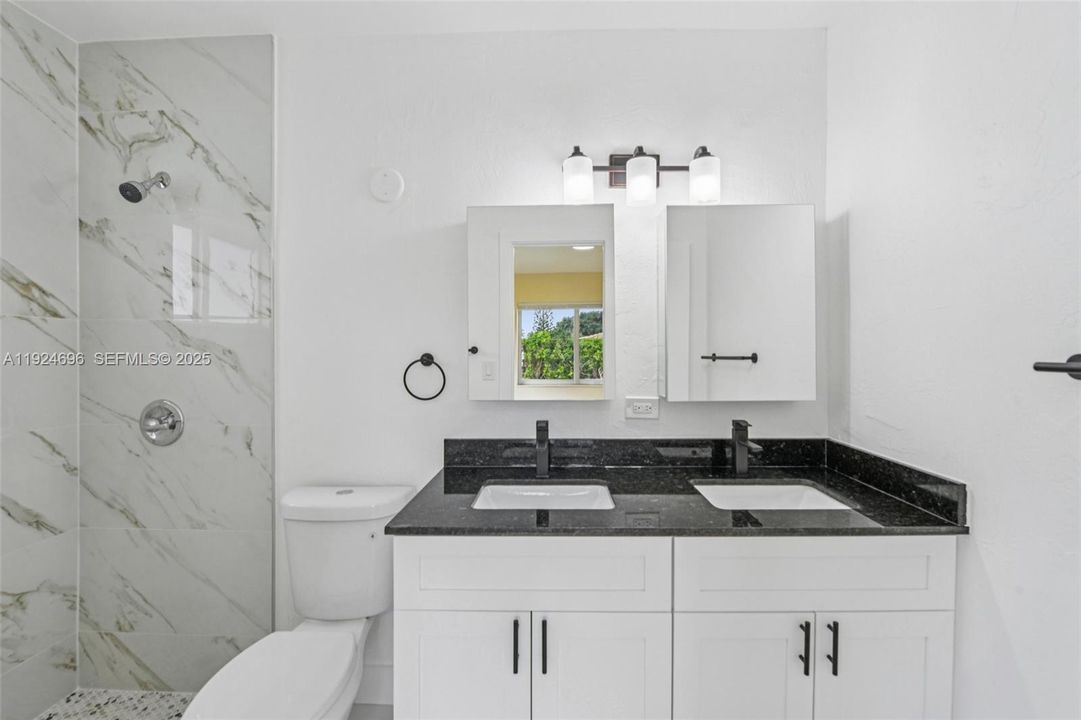 For Sale: $779,000 (3 beds, 2 baths, 1529 Square Feet)