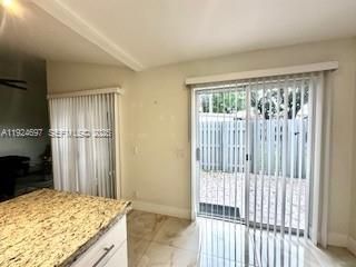 For Rent: $3,500 (3 beds, 2 baths, 1134 Square Feet)