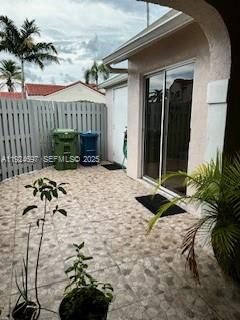 For Rent: $3,500 (3 beds, 2 baths, 1134 Square Feet)